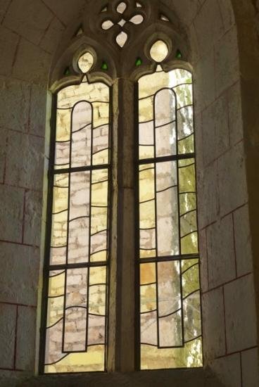 vitrail Chapelle Floirac (F, 46600) Leo Amery